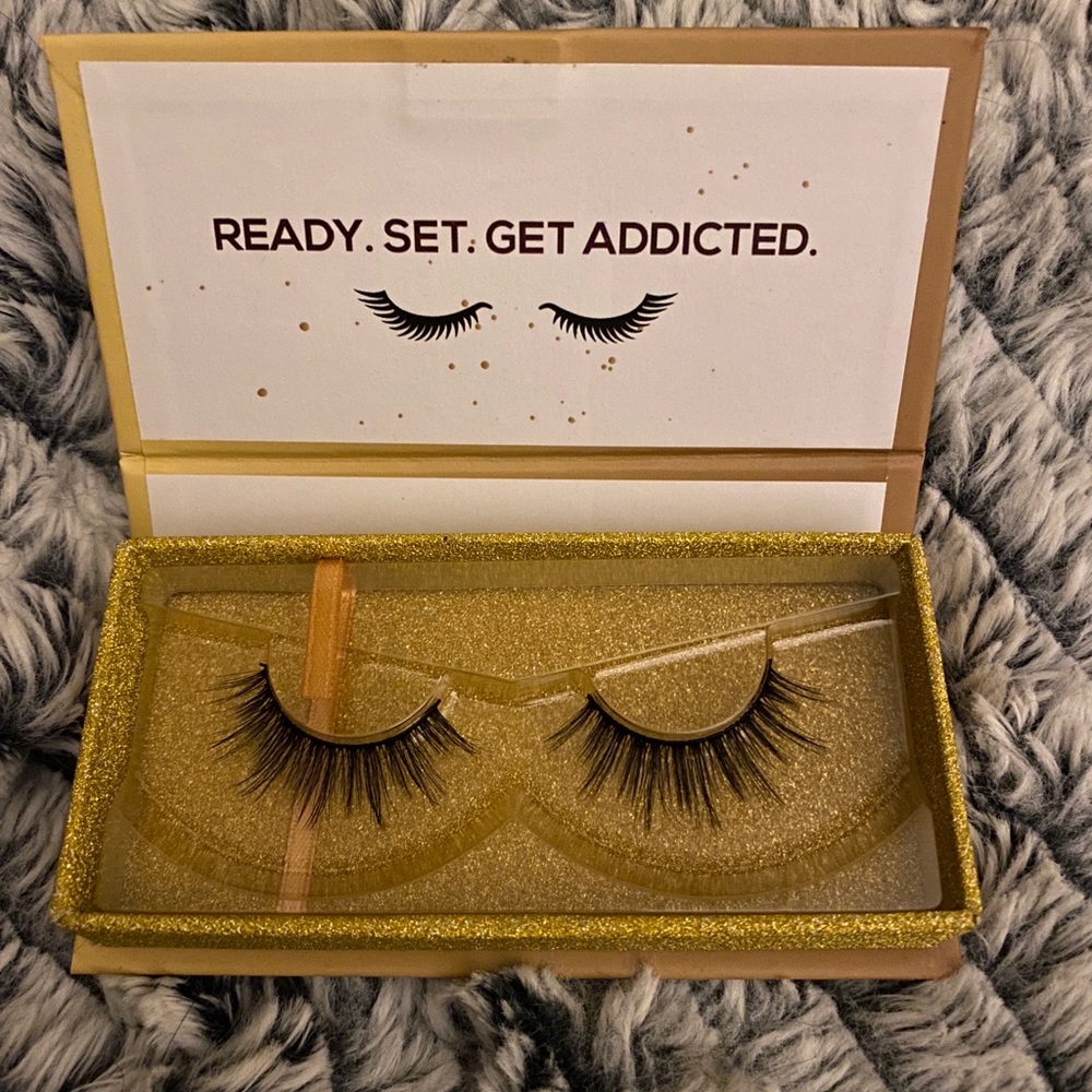 Lashaholic False Eyelashes